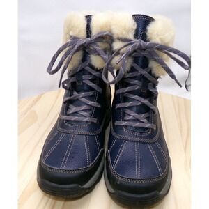 Clarks Mazlyn Arctic Boots Womens Blue Size 7.5 M Faux Fur Cuff Trim Leather